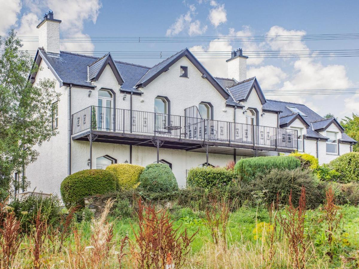 Menai View Vila Llanfairpwllgwyngyll Exterior foto