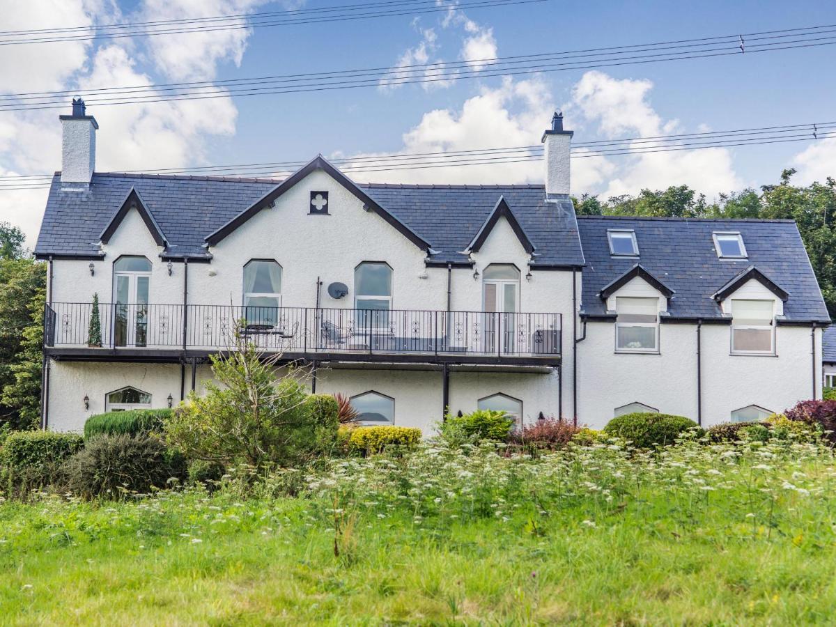 Menai View Vila Llanfairpwllgwyngyll Exterior foto